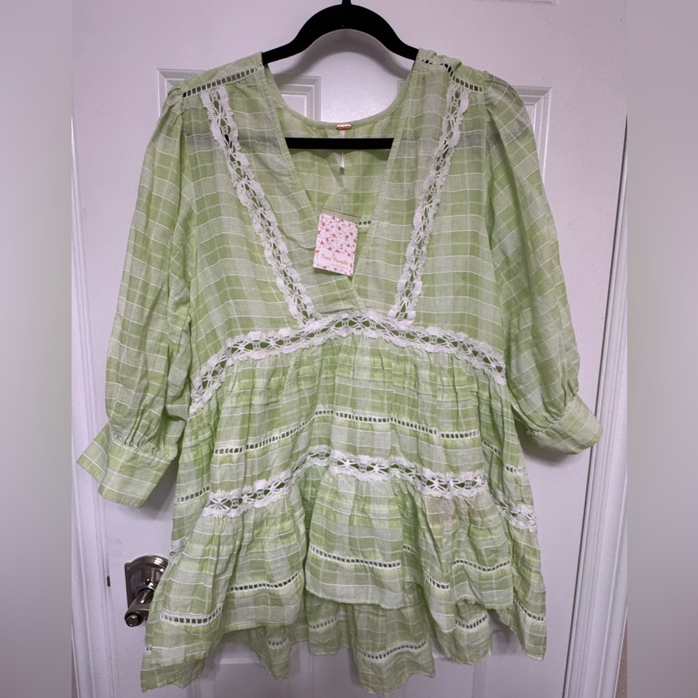 NWT Free People Time Out Lace Lime
Combo Tunic Top